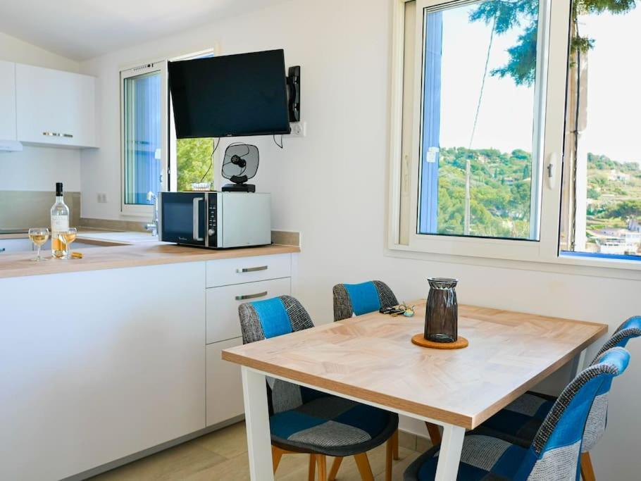 Maisonnette Avec Vue Sur La Mer Exceptionnelle Carqueiranne Dış mekan fotoğraf